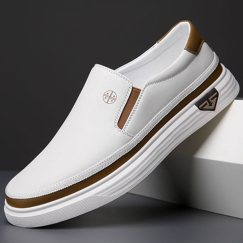 DUMONT LYON | LEIGHTWEIGHT MINIMALIST SLIP-ONS